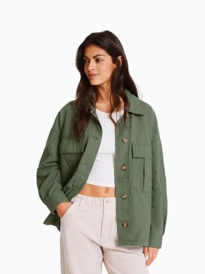 Jachetă lungă Bershka verde