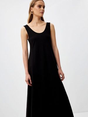 Платье Sela черное