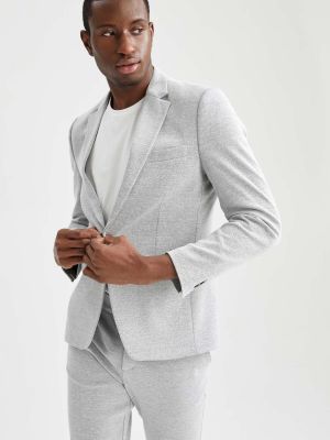 Серый приталенный пиджак Defacto