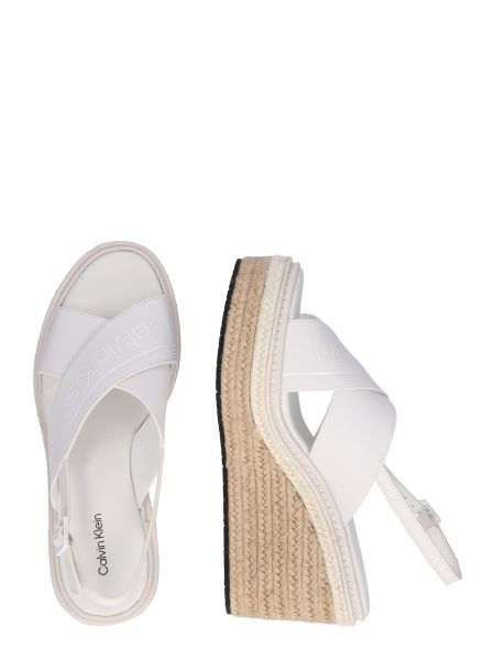 Sandali s polno peto Calvin Klein bela