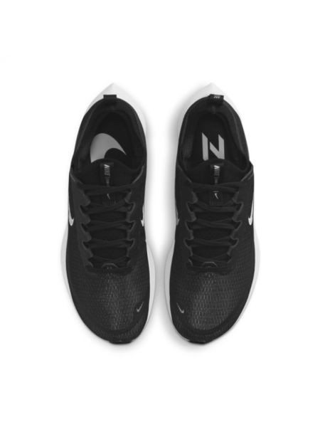 Damskie buty do biegania po drogach Nike Zoom Fly 4 - Czerń