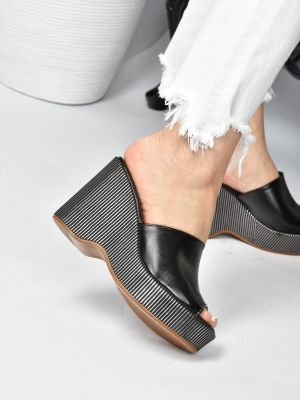 Izliektas platformas čības Fox Shoes melns