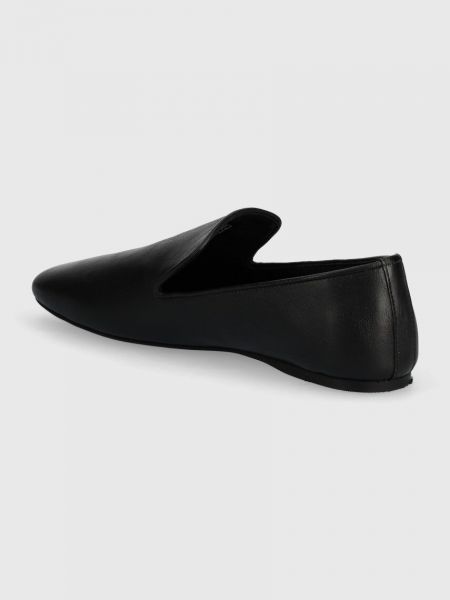 Kožené mokasíny na podpatku na plochém podpatku Calvin Klein černé