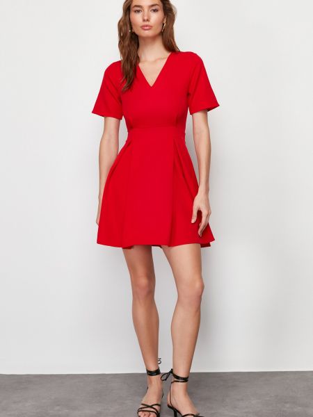 Pletené mini šaty s krátkymi rukávmi Trendyol červená