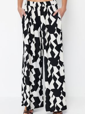 Pantaloni cu imprimeu geometric cu croială lejeră Trendyol
