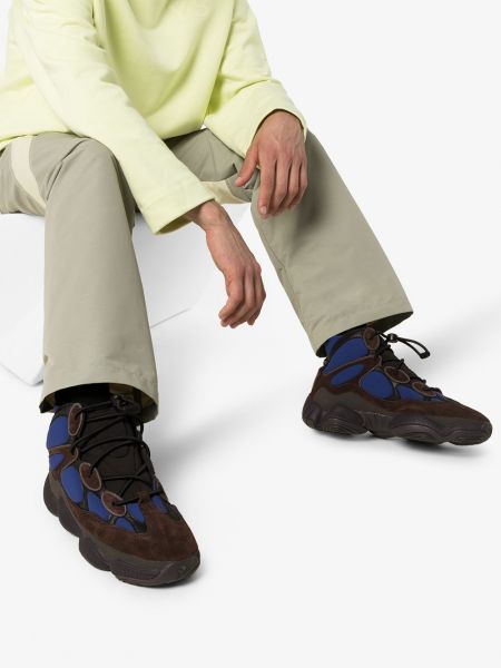 Zapatillas Adidas Yeezy marrón