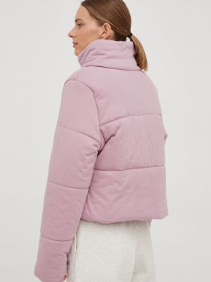 Розовая куртка Reebok
