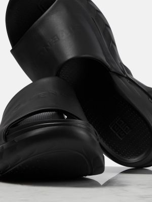 Кожени сандали с клин ток Givenchy черно