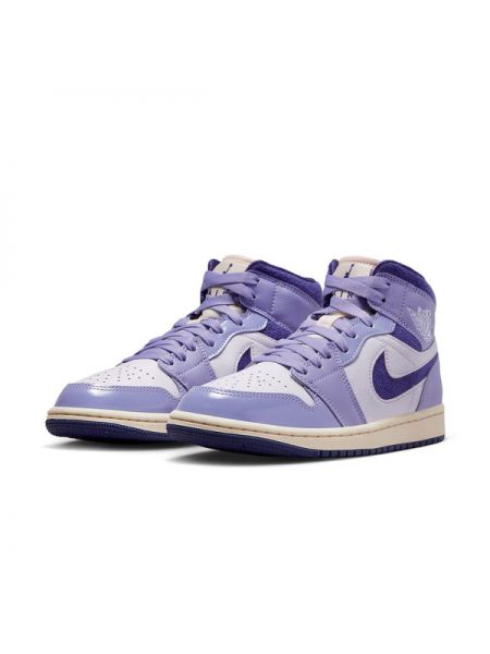Кроссовки Nike Jordan фиолетовые