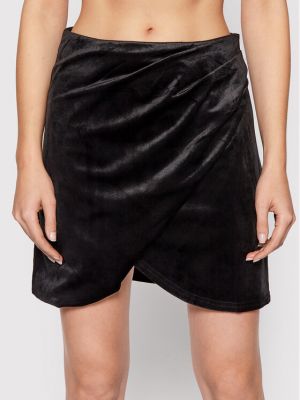 Černé sametové mini sukně Na-kd