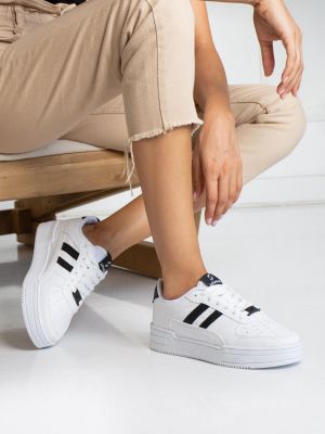 Sneakersy İnan Ayakkabı białe