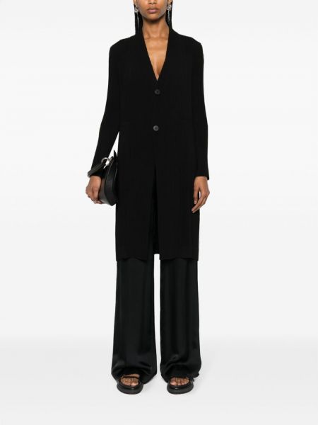 Mantel mit v-ausschnitt mit plisseefalten Issey Miyake schwarz