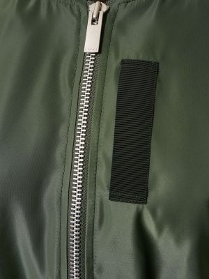 Cipzáras ujjatlan nylon dzseki Sacai khaki