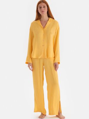 Pikkade käistega satiinist pidžaama Dagi kollane