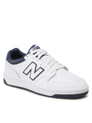 Белые туфли New Balance