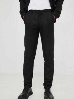 Spodnie dopasowane Bruuns Bazaar czarne