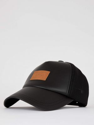 Δερμάτινο καπέλο από δερματίνη Defacto μαύρο