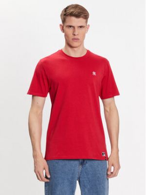 Priliehavé tričko 47 Brand červená