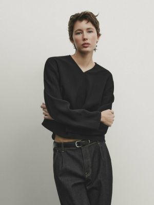 Черная блузка с v-образным вырезом Massimo Dutti