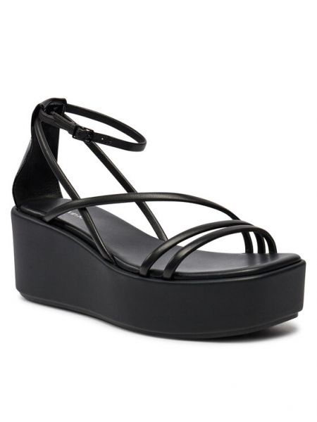 Sandále na kline Calvin Klein čierna