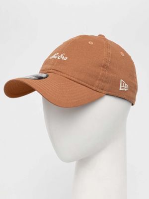 Lniana czapka z daszkiem New Era brązowa