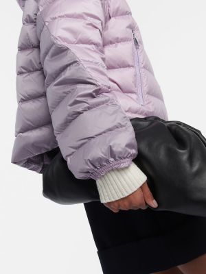 Páperová bunda s kapucňou Moncler fialová