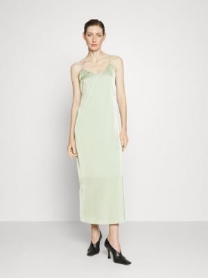 Коктейльное платье Bruuns Bazaar зеленое