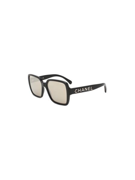 Солнцезащитные очки Chanel, золотые