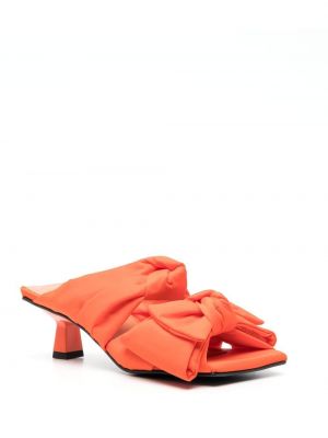 Sandales avec noeuds à talons à petit talon Ganni orange
