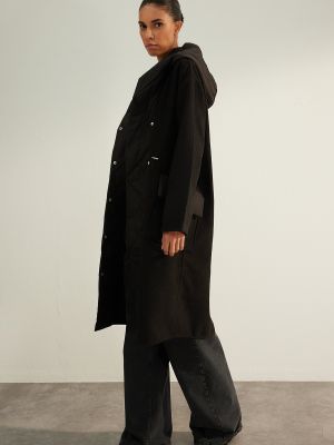 Vlněný kabát s kapucí Trendyol černý