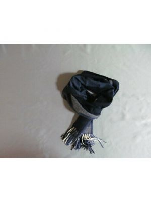 Шерстяной шарф с бахромой Qianhong