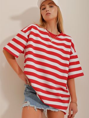 Oversized tričko Trend Alaçatı Stili červené