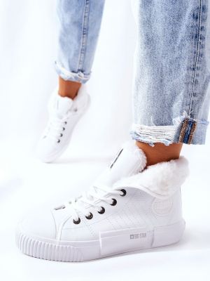 Sneakersy w gwiazdy Kesi białe