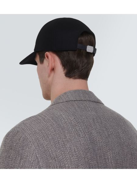 Cappello con visiera di lana di cachemire Giorgio Armani nero