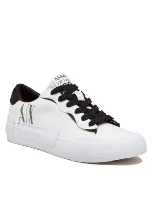 Ниски обувки Armani Exchange бяло