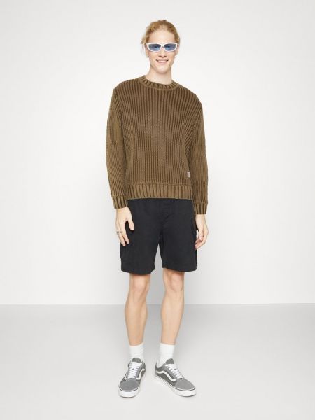 Sweter Bdg Urban Outfitters brązowy