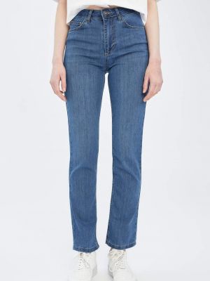 Priliehavé džínsy s rovným strihom Defacto modrá
