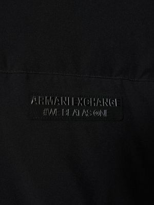 Найлоново пухено яке с качулка Armani Exchange черно