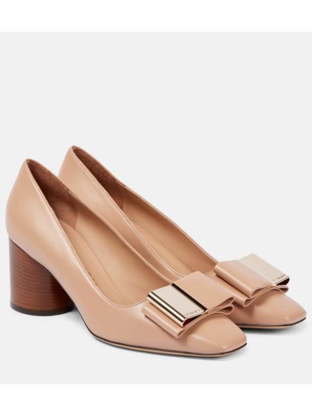 Läder rosett pumps Ferragamo brun