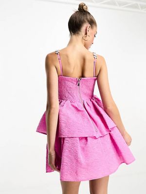 Розовое жаккардовое мини-платье с бретелями и стразами Forever Unique
