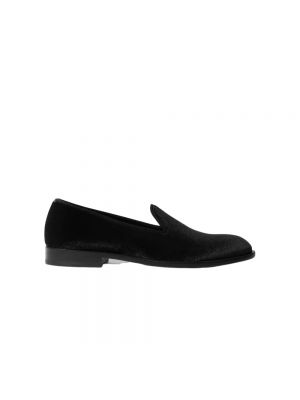 Czarne aksamitne loafers wsuwane Scarosso