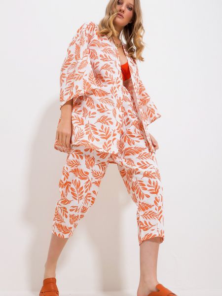 Плетен ленен костюм Trend Alaçatı Stili оранжево