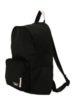 Jednofarebný batoh na zips Calvin Klein Jeans - čierna