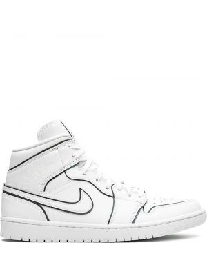 Ниски обувки Jordan бяло