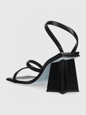 Sandale cu toc cu stele Chiara Ferragni negru