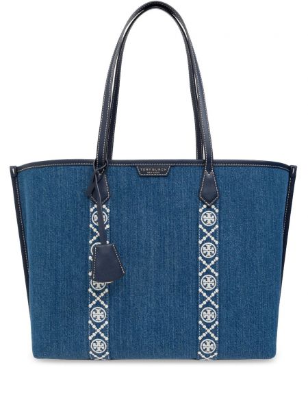 Shopper Tory Burch