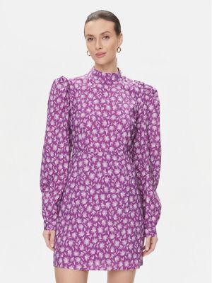 Priliehavé šaty Custommade fialová