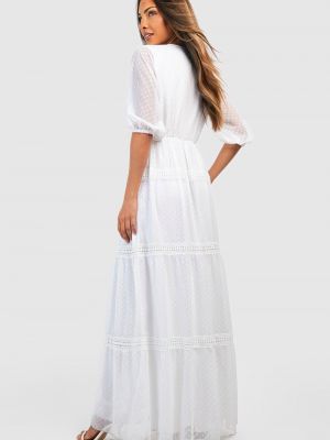 Кружевное длинное платье Boohoo белое