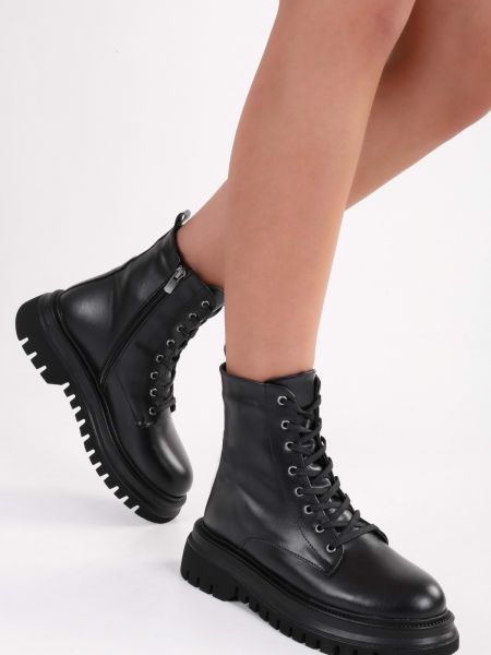 Krajkové šněrovací kotníkové boty Shoeberry černé