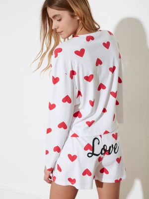 Szív mintás pizsama Trendyol